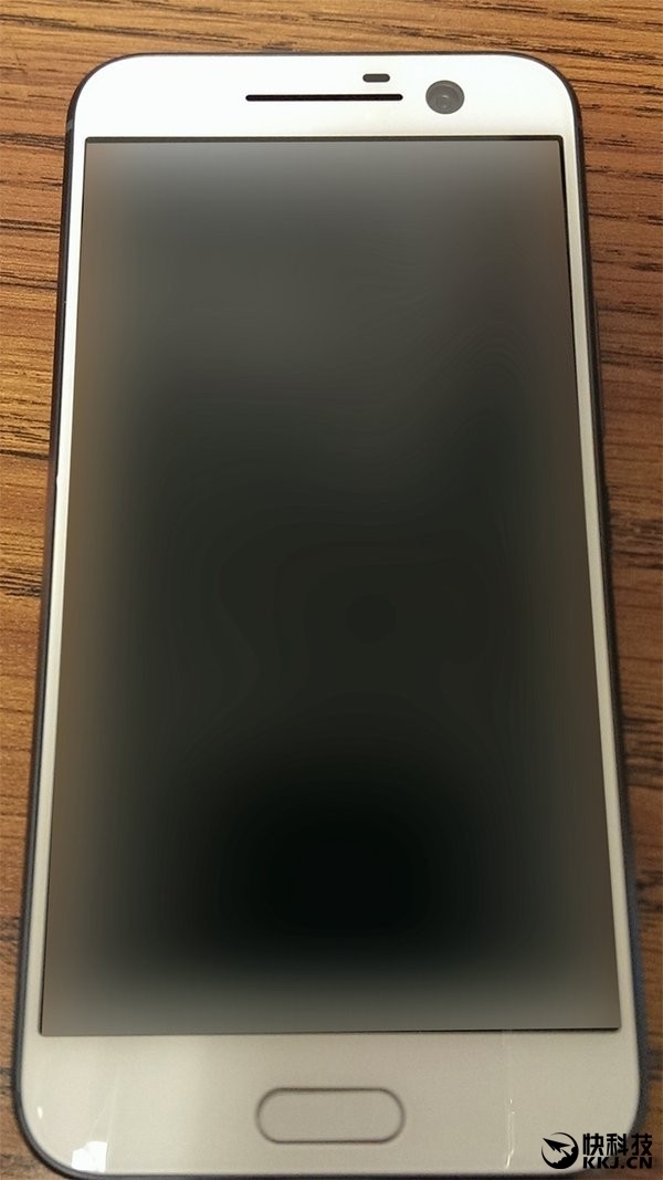 HTC自曝新旗舰M10：拼命在赶工