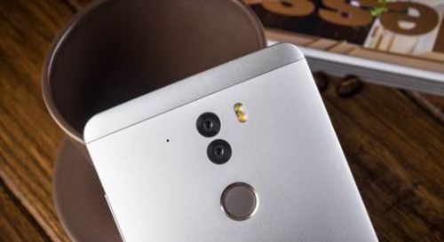 提升拍摄质量必走双摄的路 华为P9发力 