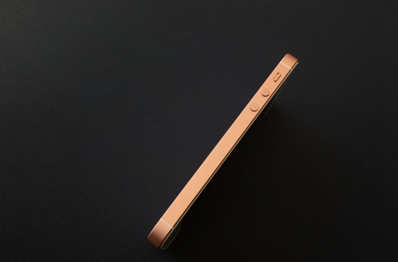 iPhone SE图赏+上手体验：颜值秒iPhone 6S！