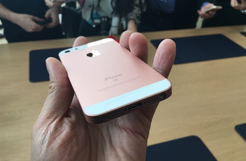iPhone SE图赏+上手体验：颜值秒iPhone 6S！