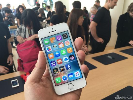 iPhone SE现场体验：超级安卓杀手！