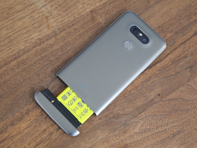 3/4GB内存+骁龙652 LG G5低配版发布 