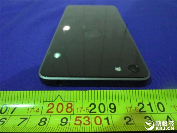 罗永浩放大招 新旗舰卖到美国去？