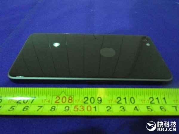 罗永浩放大招 新旗舰卖到美国去？