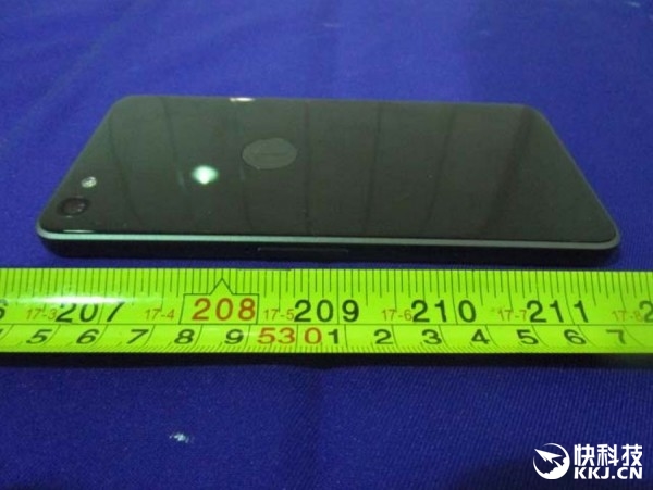 罗永浩放大招 新旗舰卖到美国去？