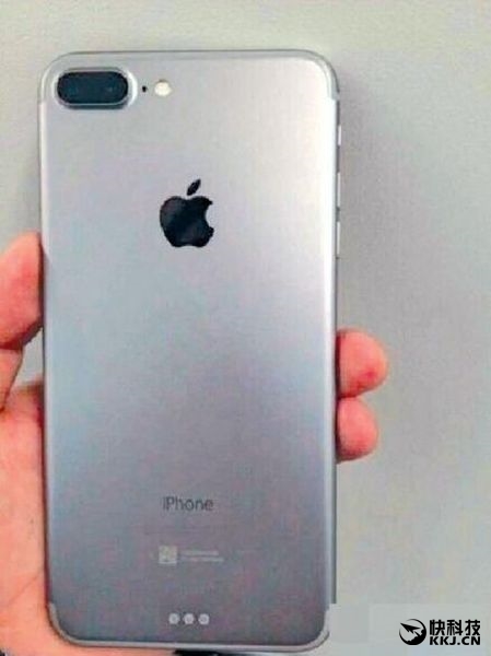 iPhone 7、7 Plus齐曝光：双摄像头没跑 售价提高！