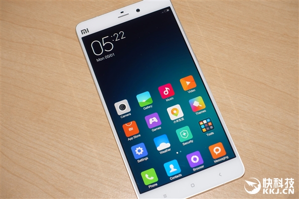 史上最大屏小米手机：小米Max票选高居榜首