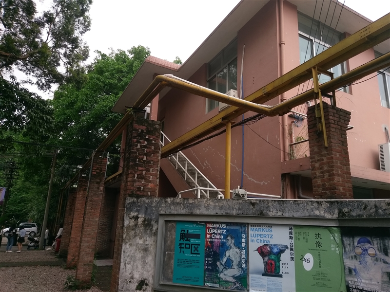 3799元！HTC 10上手体验：拍照媲美GS7