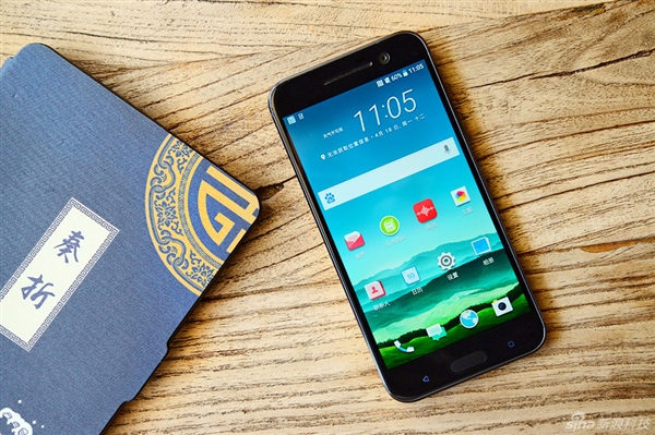 国行HTC 10图赏：下巴终于变了
