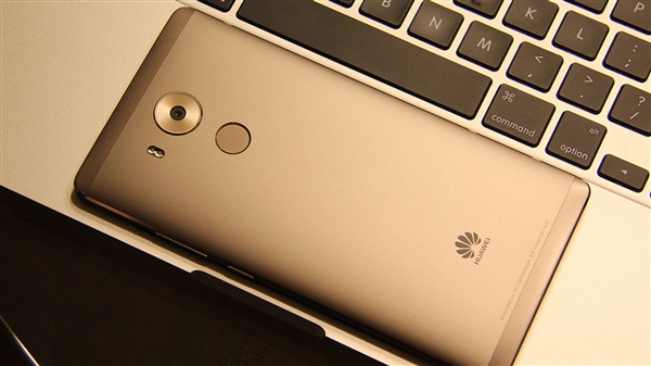 买买买 华为Mate 8售价暴跌！