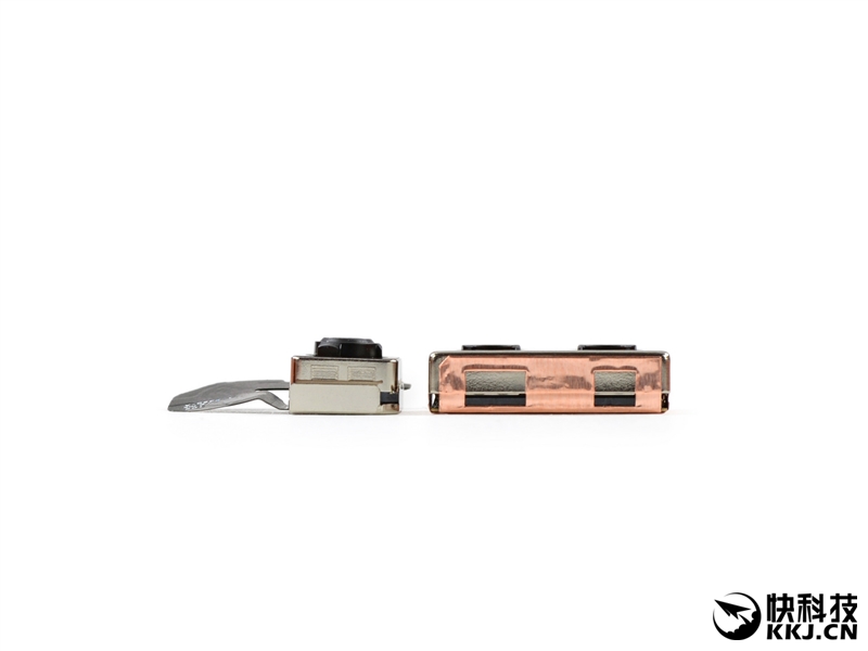 双镜头的秘密！华为P9高清拆解：瞧 那颗螺丝