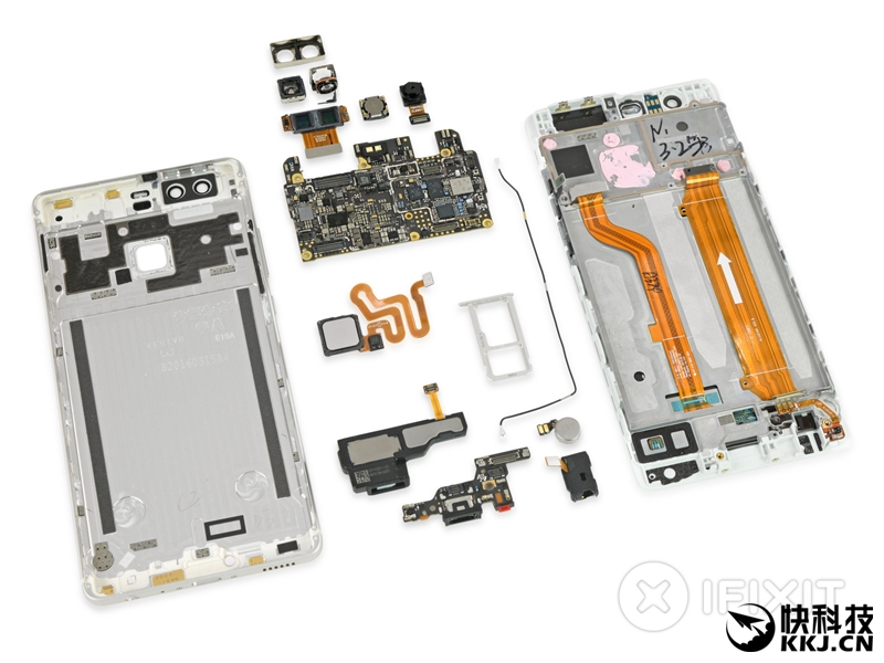双镜头的秘密！华为P9高清拆解：瞧 那颗螺丝