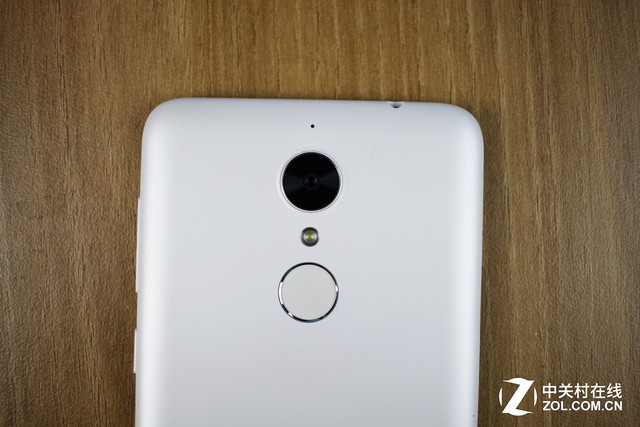 4GB RAM/曦力X20仅899元 360手机N4评测 