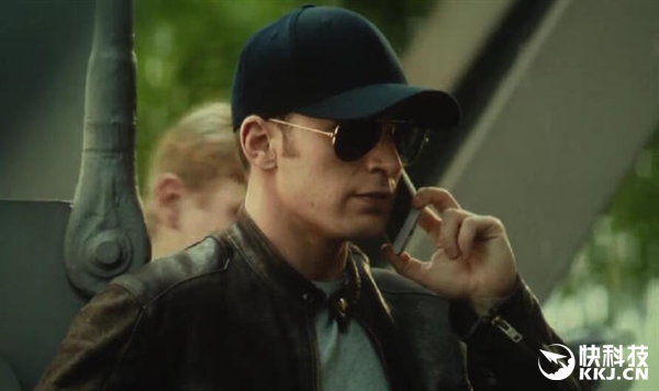 vivo强势植入《美国队长3》：这手机 亮瞎