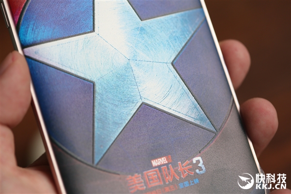 帅爆！《美国队长3》定制Xplay5旗舰版图赏