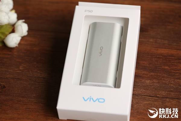 帅爆！《美国队长3》定制Xplay5旗舰版图赏