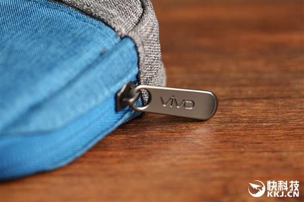 帅爆！《美国队长3》定制Xplay5旗舰版图赏