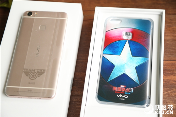 帅爆！《美国队长3》定制Xplay5旗舰版图赏