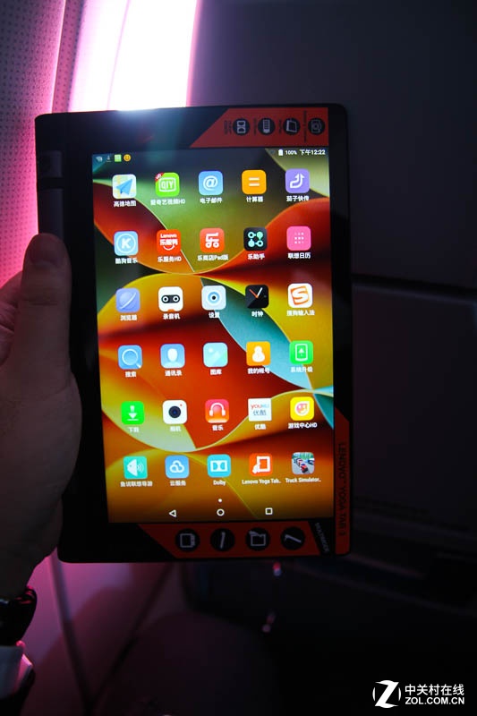 满足所有向往 旅行必备神器YOGA 平板3 