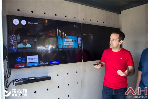 美国首发！小米4K电视盒、游戏手柄上手：性价神器