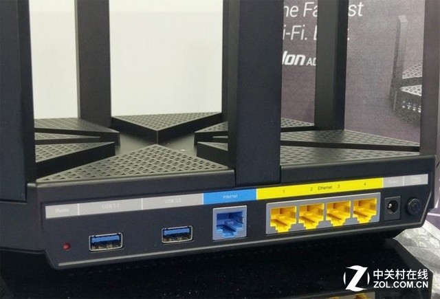 802.11ad无线路由器发售啦 价格2290元 