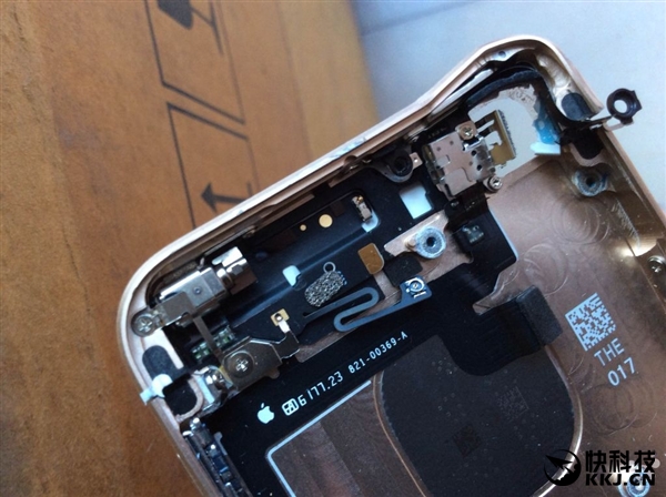 悲惨一幕！苹果iPhone SE刚买回5天后...