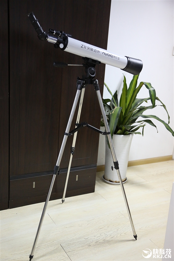 nubia Z11邀请函 望远镜：能拍这么远！