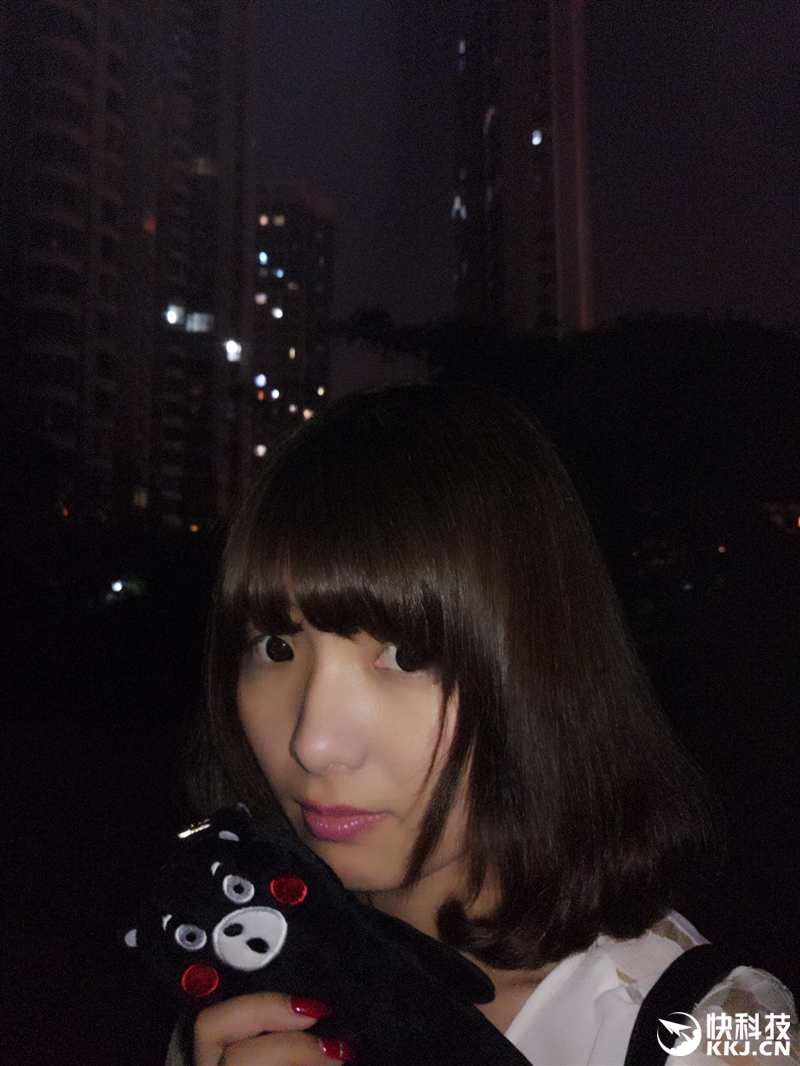 前置2100万美颜效果如何？美图M6评测