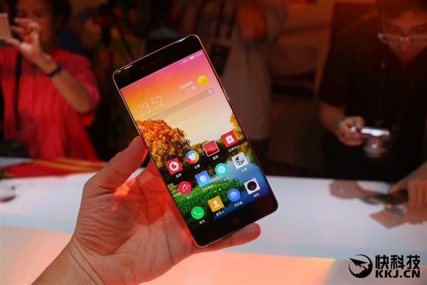 2499元！nubia新旗舰Z11现场上手图赏：无边框超帅