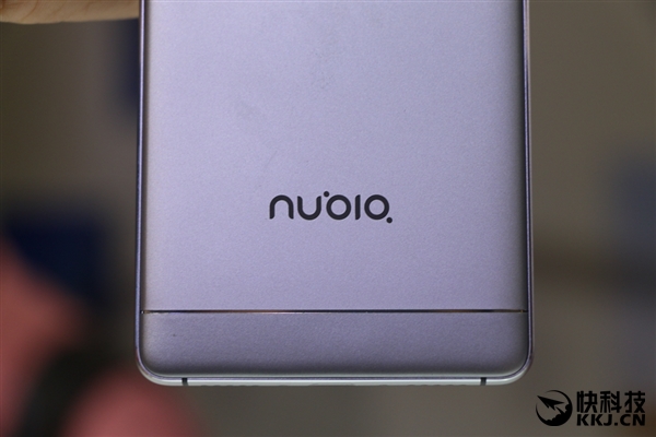 2499元！nubia新旗舰Z11现场上手图赏：无边框超帅