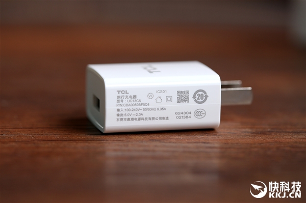 1993元！TCL 750正式发布：主打文艺气质