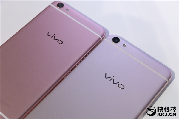 vivo X7/X7 Plus现场上手图赏：颜值爆表/前置指纹