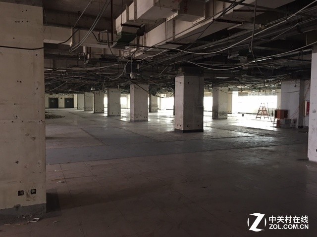 E世界关了、海龙关了：中关村要转型了？ 