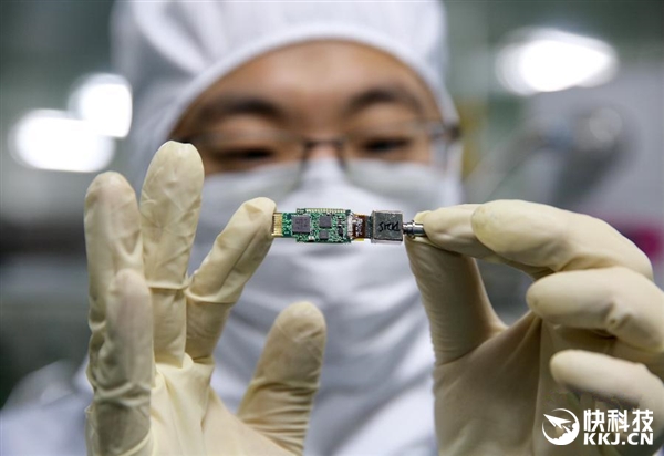 代工行业要变天？Intel 14nm PowerVR GPU成功验收！