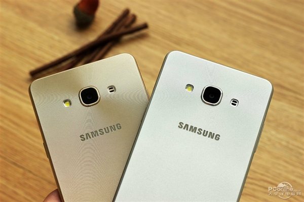 799元！三星中国首发新机J3 Pro图赏：后壳塑料玩绝