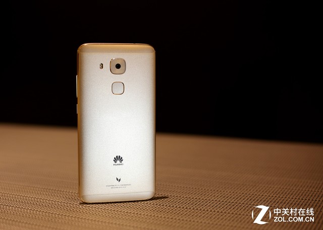 配置均衡/长续航 华为麦芒5全面评测 