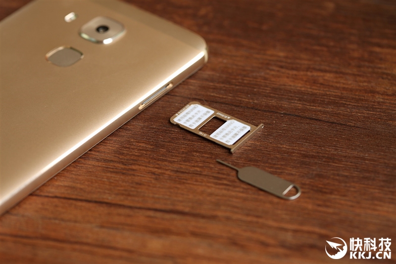 2399元超越电信机！华为麦芒5首发评测