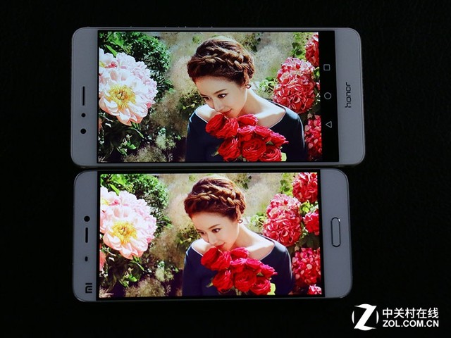 尖Phone对决:双摄荣耀V8对比小米手机5 