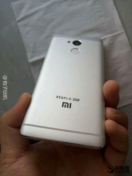 这就来了！小米给力新机红米4真机完全曝光
