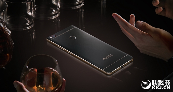 2999元！nubia Z11黑金版发布：拍照升级微距