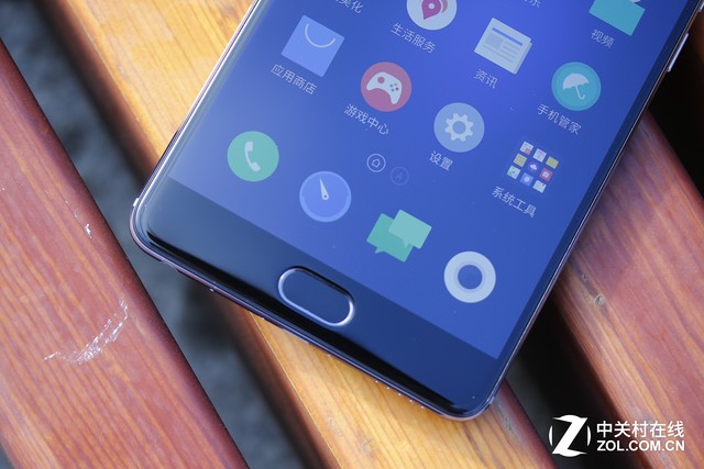 终于走上了大屏的路 魅蓝Max抢先体验 