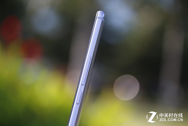 终于走上了大屏的路 魅蓝Max抢先体验 