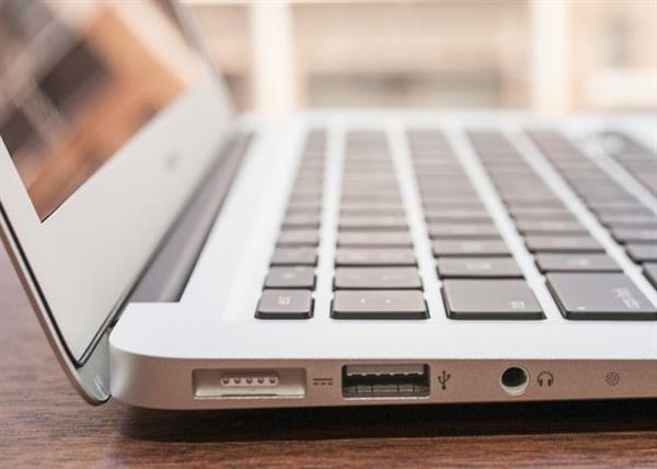 苹果干掉3.5毫米耳机孔！未必是坏事儿……