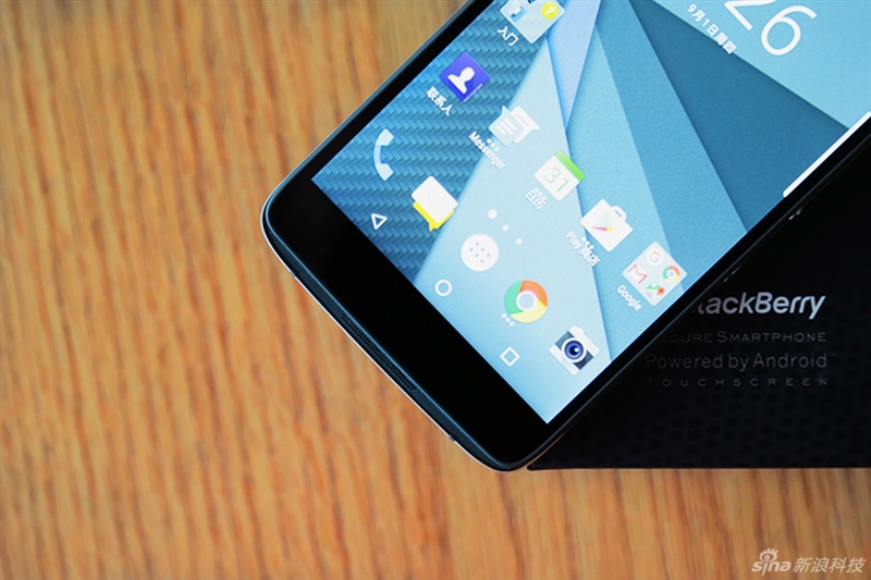 黑莓DTEK50图评：向全键盘、BB10系统做最后告别！