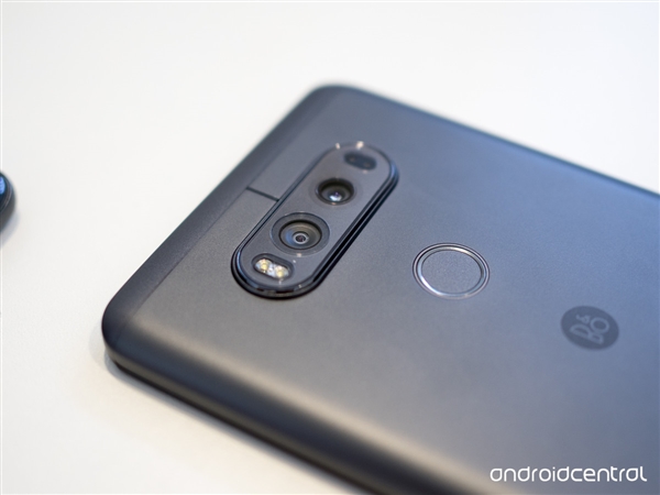 可拆电池我只服LG！新旗舰V20图赏：双屏双摄 HiFi炸裂