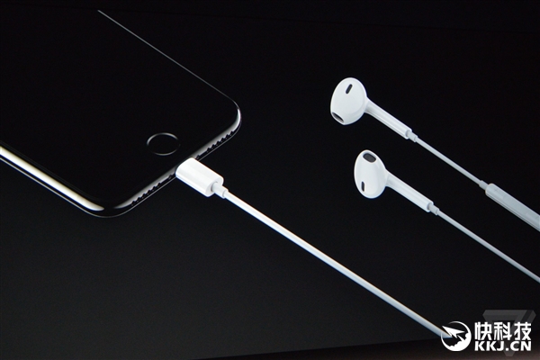 iPhone 7必备！苹果发布无线耳机AirPods：1288元