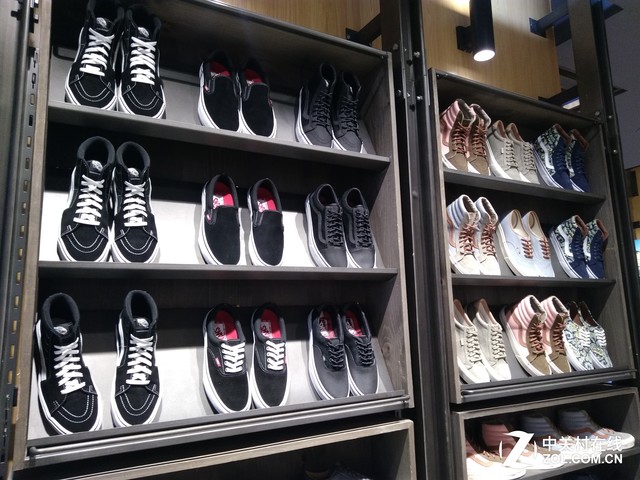 用双摄去记录世界 AGM X1旅行手机评测 