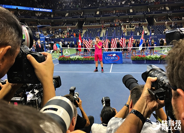 iPhone 7 Plus海量实拍：双摄低光表现怒赞