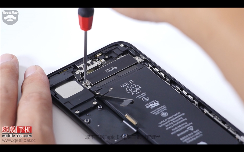 iPhone 7详细拆解：电池1960mAh良心 2G+128G TLC