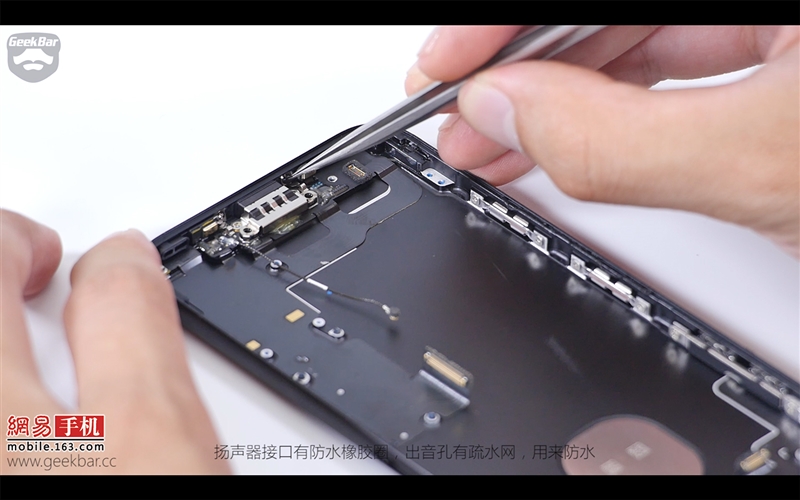 iPhone 7详细拆解：电池1960mAh良心 2G+128G TLC